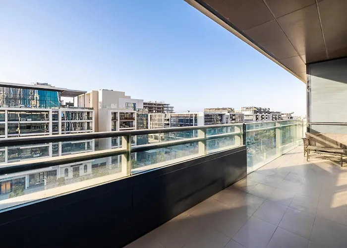1 Bed Community View 5Th Fl City Walk B7